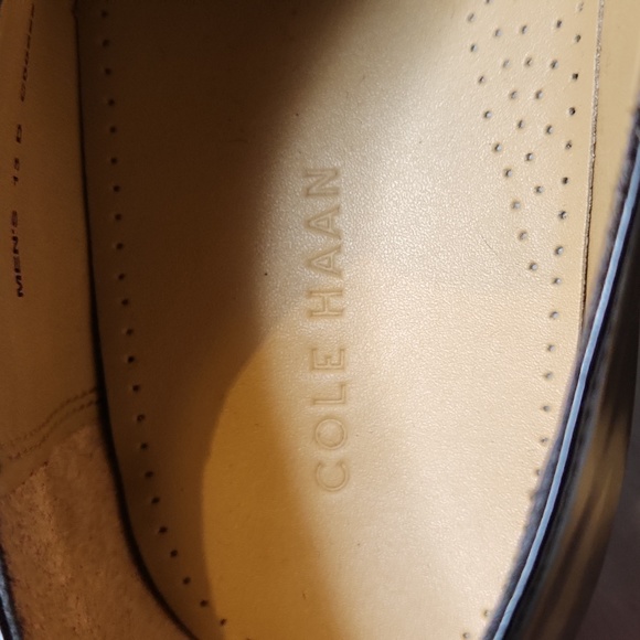 Cole Haan Calhoun Split Toe Oxford 13 - Picture 4 of 6